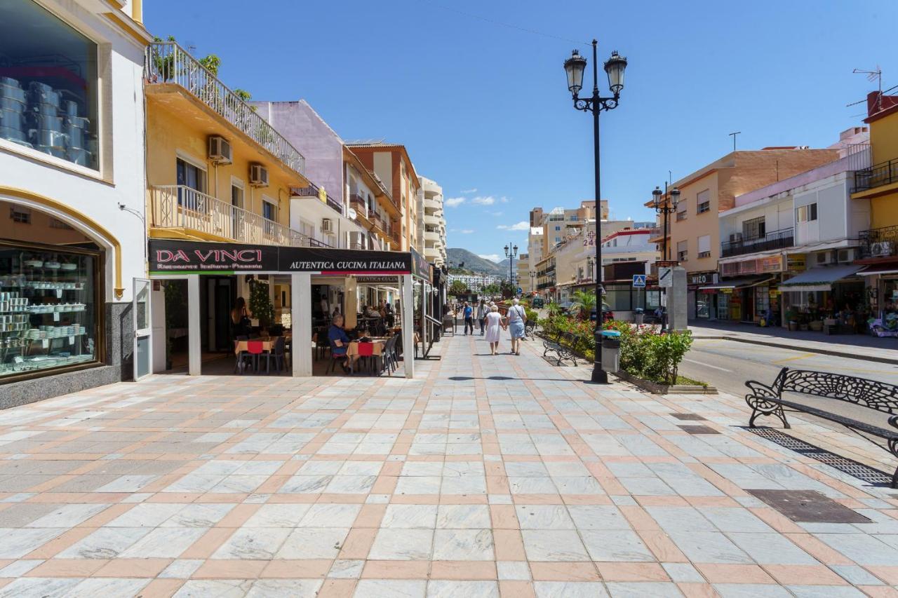 Hostal Costabella Powered By Faro Homes 푸엔히롤라 외부 사진