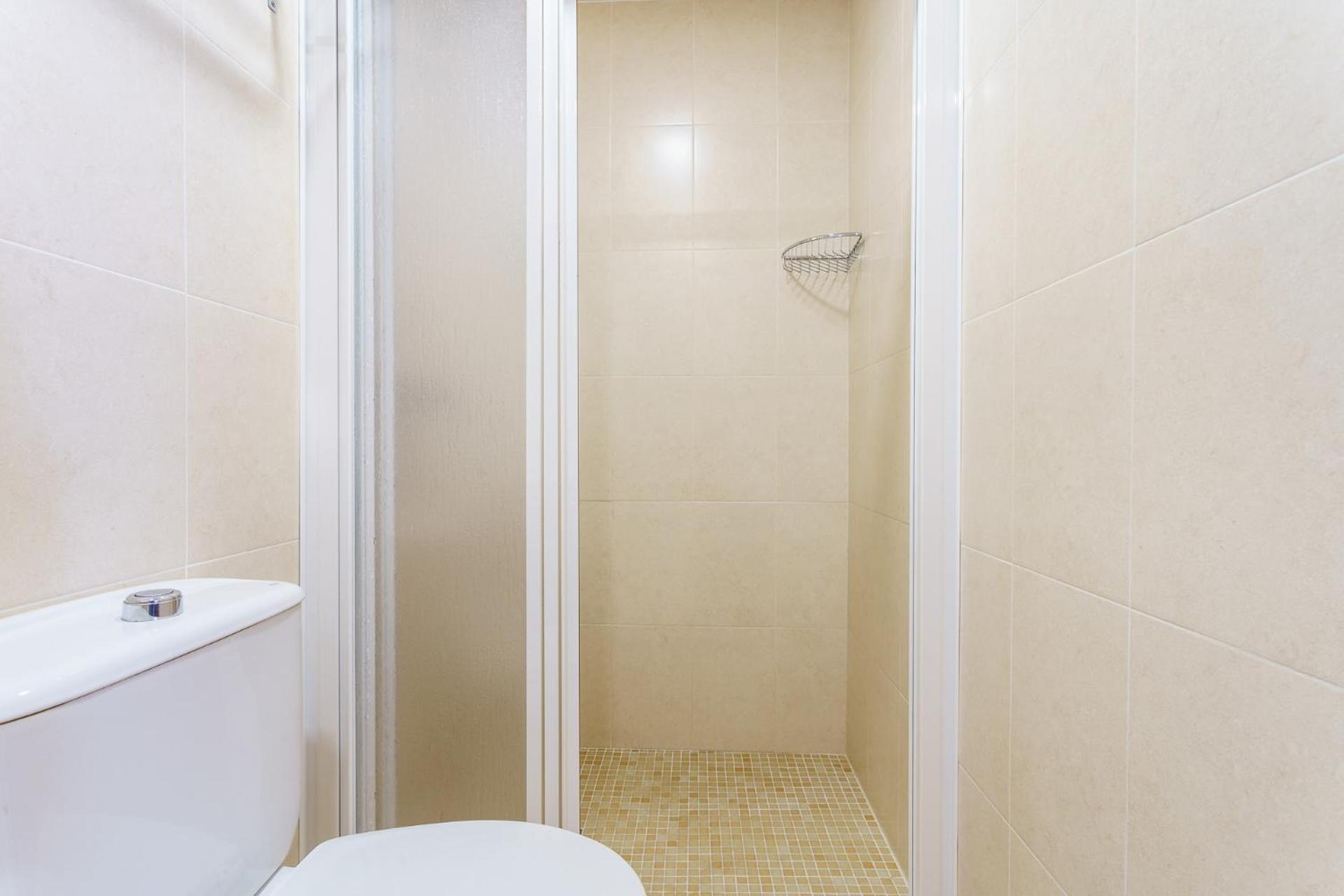 Hostal Costabella Powered By Faro Homes 푸엔히롤라 객실 사진